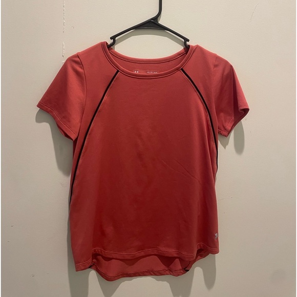 Women’s Under Armor Workout Top Size XS - Picture 1 of 3
